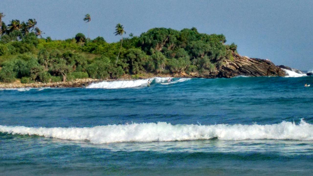 blue beach paradise Dikwella Exterior foto