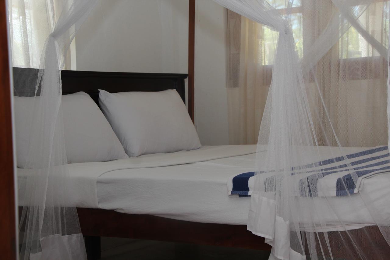 blue beach paradise Dikwella Exterior foto